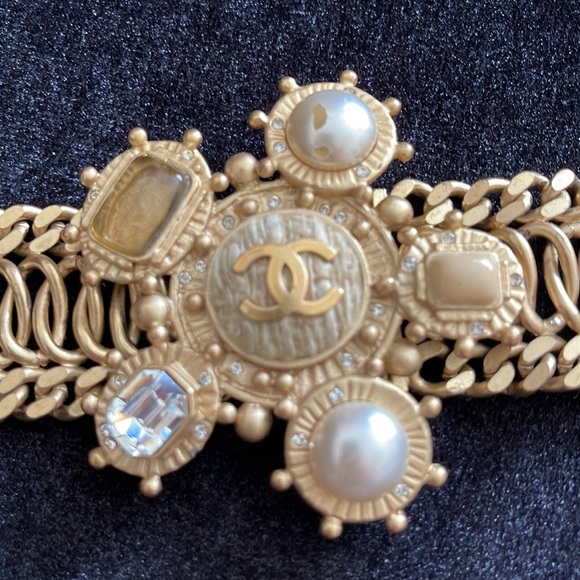 Chanel vintage logo  jewel chain link cuff bracelet - Picture 13 of 14